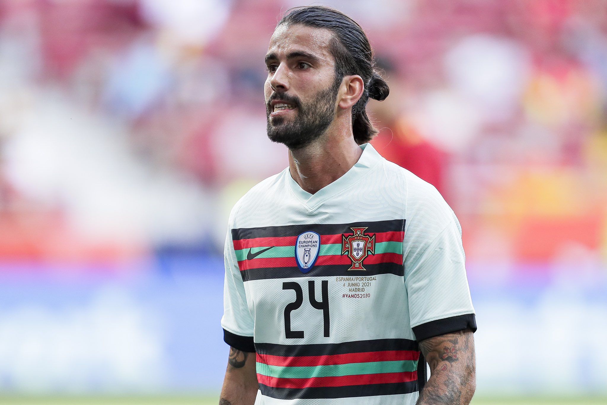 北斗赋能卫星导航标志设计案例